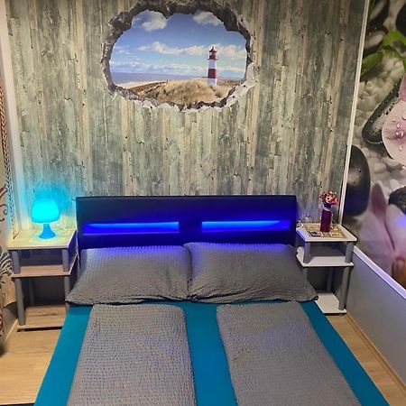 Hipokratios 3 Zimmer Mit Gemeinschaft Wc Fürth Extérieur photo